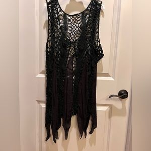 NWT Size L Crotchet Cardigan